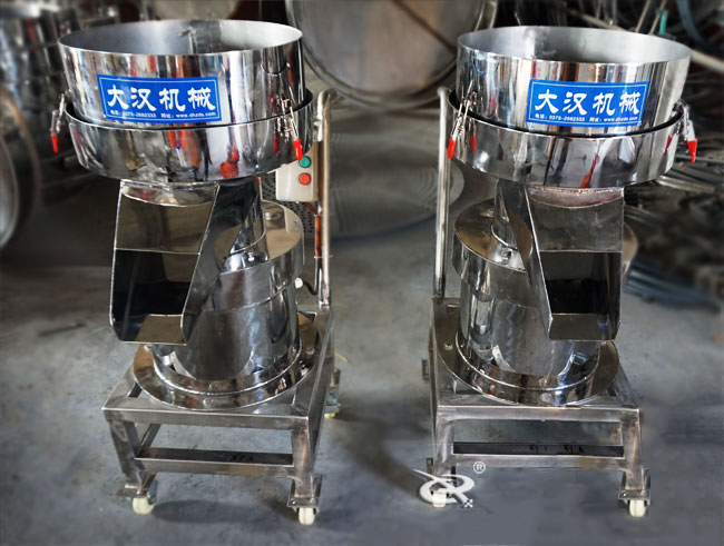450型過濾篩機(jī)實拍：單層過濾篩過濾，多用于液體物料的使用。
